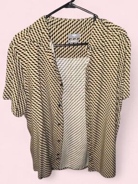 Geometric Cubes Button-Up Shirt in Beige and Black